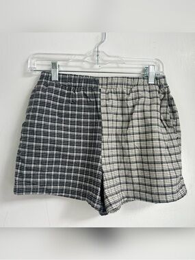 NLT (No Less Than) Made in LA mixed plaid shorts TRENDING
Size S